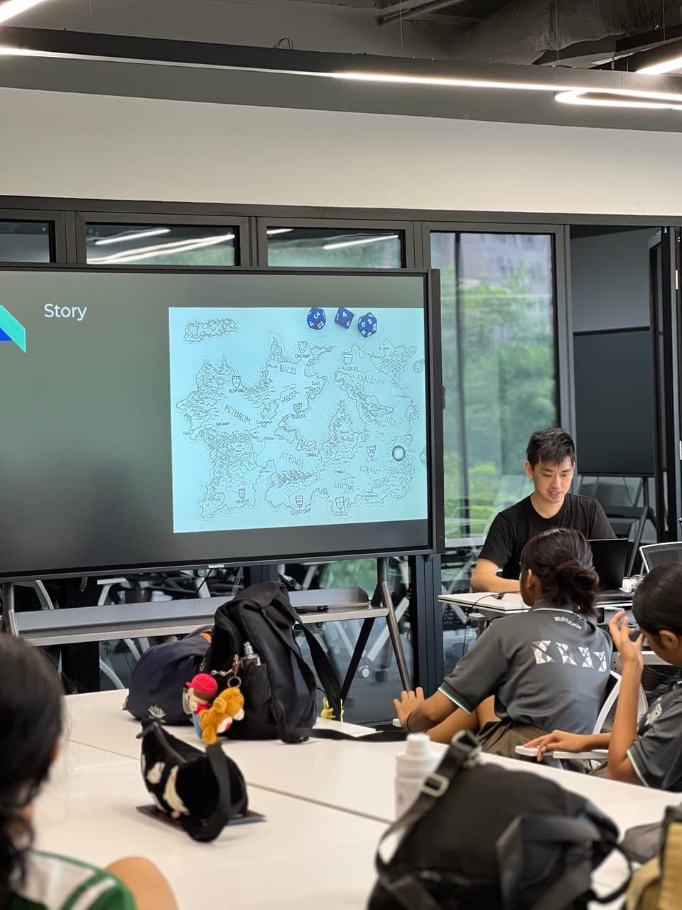 Join our free workshops and hands-on sessions to learn more about emerging technologies and creative tech.